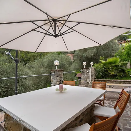 Loggia Oliveto Apartmán