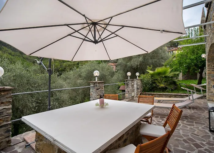 Loggia Oliveto Apartment