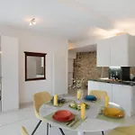 Loggia Oliveto شقة