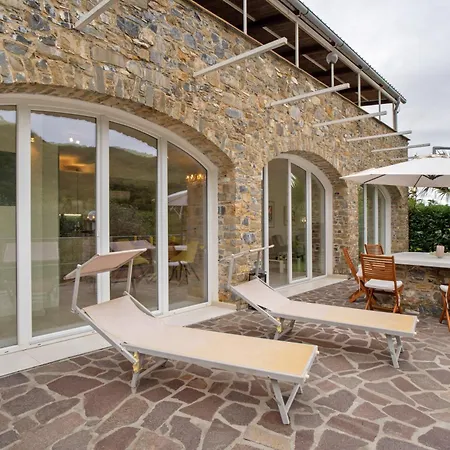 Loggia Oliveto דירה