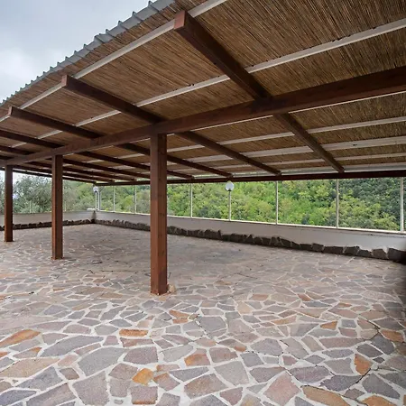 Loggia Oliveto דירה