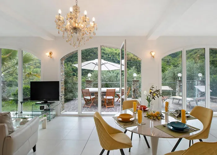 Loggia Oliveto Casanova Lerrone